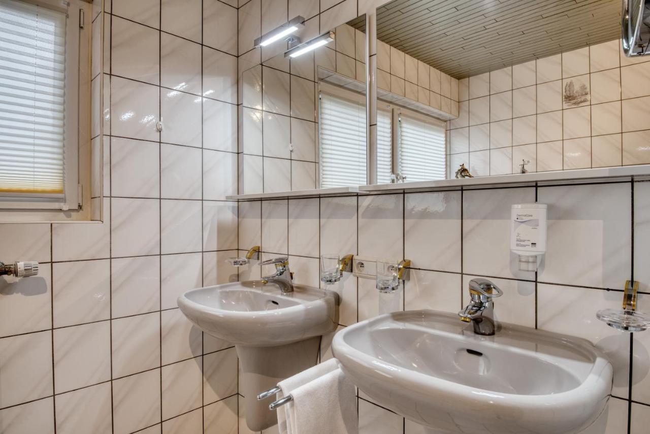 Apartment Haus Tiefenbach Бюланж Екстериор снимка
