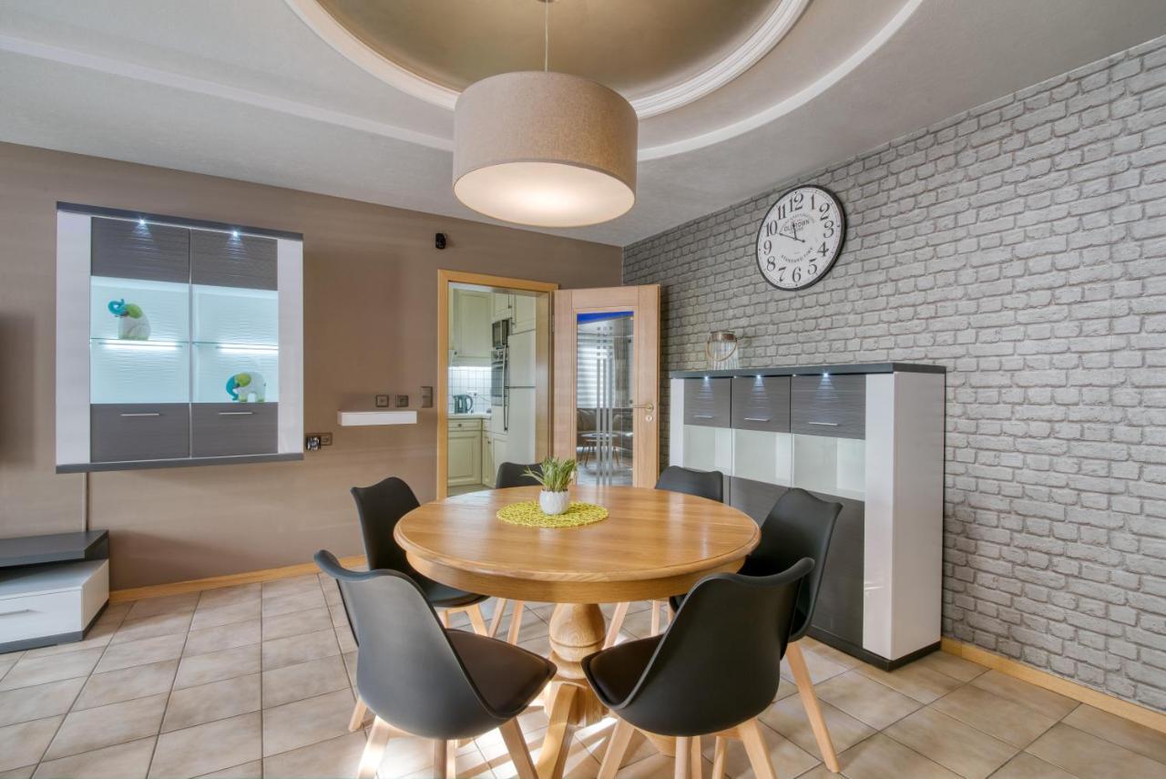 Apartment Haus Tiefenbach Бюланж Екстериор снимка